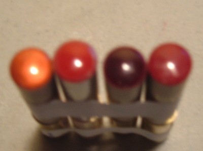 2 pencils MILANI SOLID SHINE LIP PENCILS...night violets.... tubes are unsealed