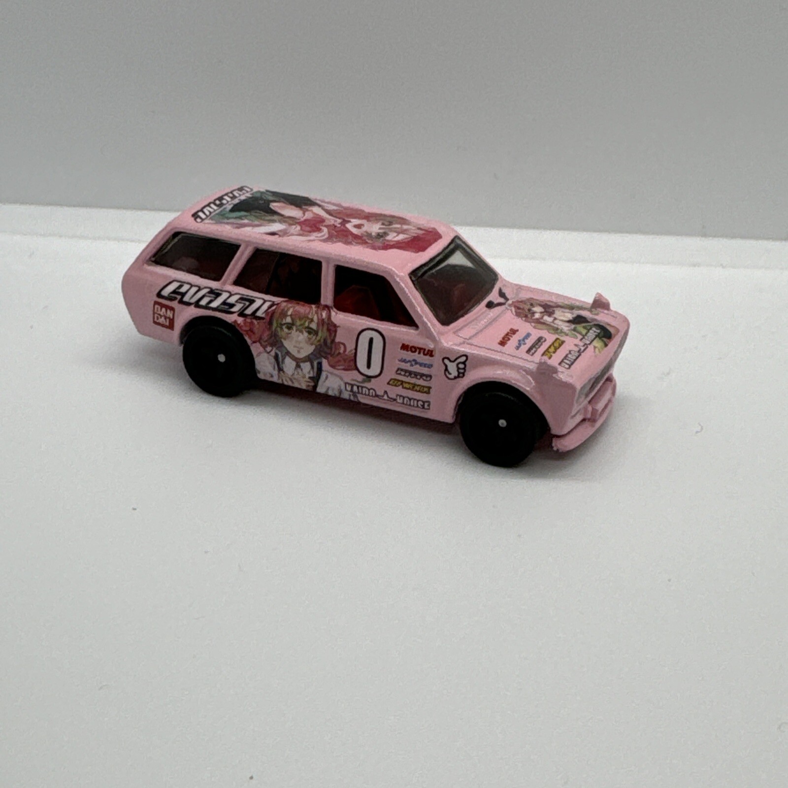 Picture 4 of 8