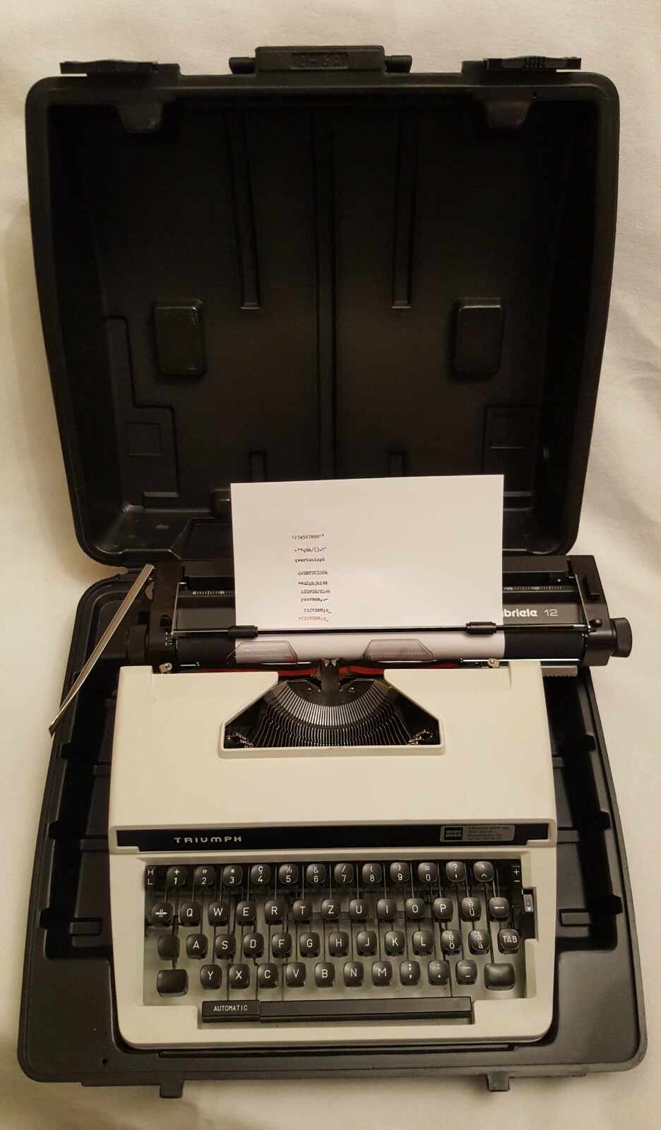 Vintage 1970s TRIUMPH Gabriele 12 Portable Manual Typewriter Made 