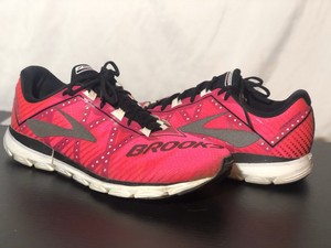 brooks neuro red