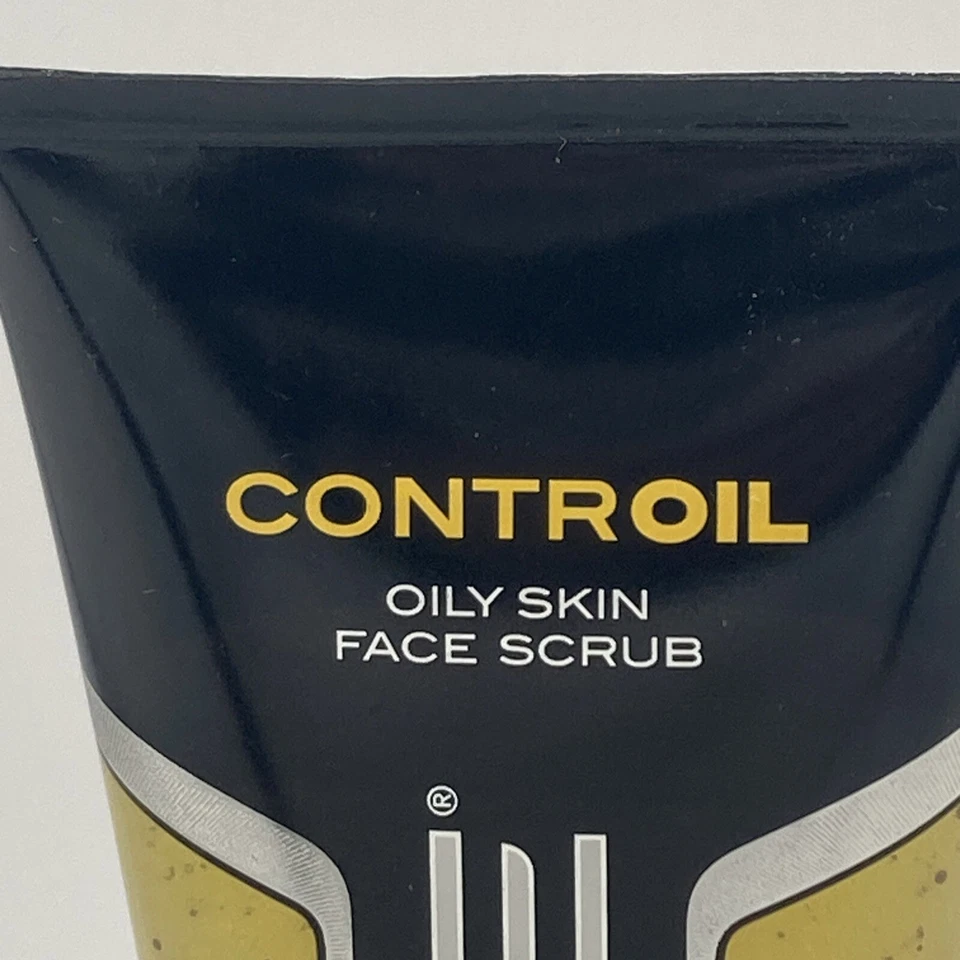 1) Axe Controil Oily Skin Face Scrub Wash DISCONTINUED Control 5 FL OZ - Image 2 of 4