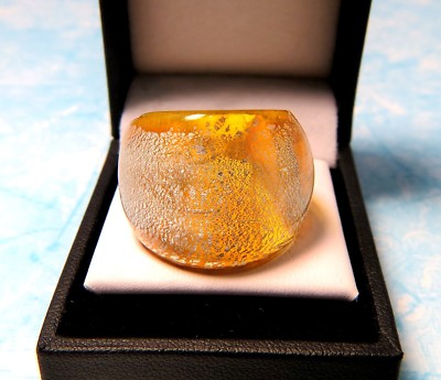 Yellow Hand Blown Glass with Cracked Paint Silver Fleck Bling Ring - Size 8.25