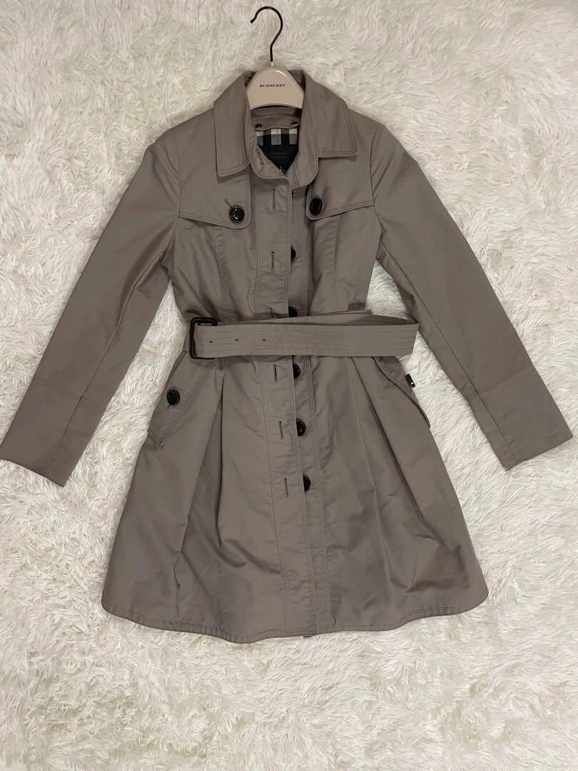 Burberry black hotsell label coat