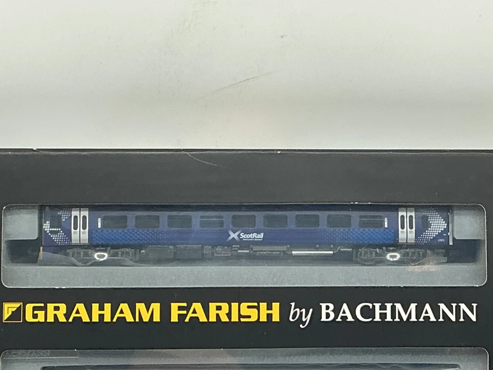 Graham Farish 371-558 N GAUGE Class 158 2 Car DMU 158871 ScotRail BOXED NEW - Image 2 of 4