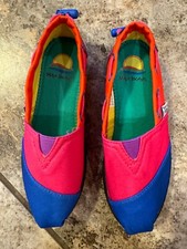 MAUI ISLAND Lil Candy Casual Slip On Shoes Kids Size 7M NWOT Bright Comfortable