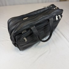 WINN International Black Briefcase Laptop Bag Shoulder Strap 17x12x4 Organizer