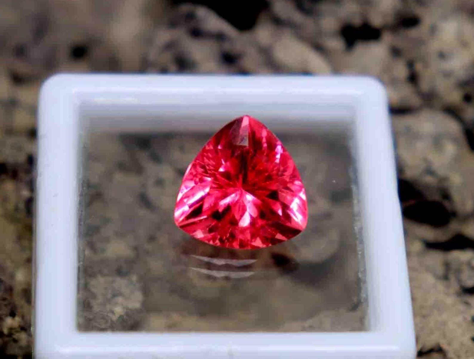 8 Ct Natural Ceylon Padparadscha Sapphire Trillion Cut Loose Gemstone Certified