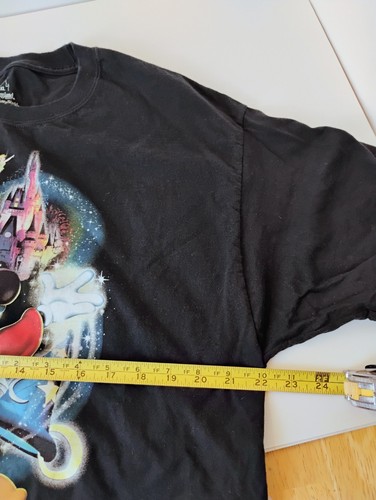 Walt Disney World Four Parks One World T-shirt Size XL - Picture 6 of 7