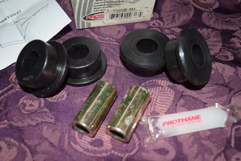 Prothane Jeep Wrangler TJ 97-06 Suspension Track Bar Rear Kit 1-1206BL NOS - Image 4 of 4