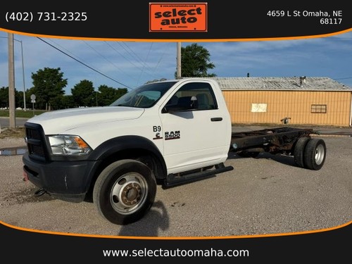 2016 Ram 5500 SLT Cab & Chassis 2D