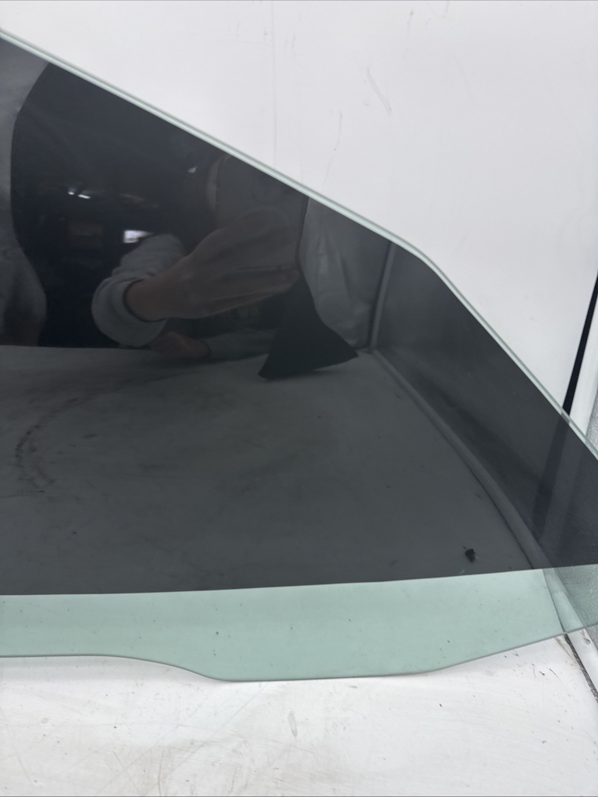 05-13 CHEVROLET CORVETTE C6 FRONT RIGHT PASSENGER SIDE DOOR WINDOW GLASS OEM