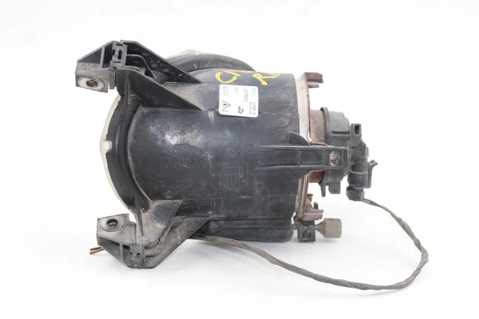 Luz antiniebla/estacionamiento para pasajero derecho compatible con Jaguar XK8 2001-06 OEM #33975 Foto 4 de 4