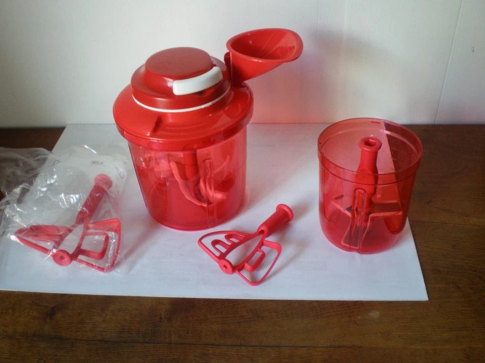 Robot Manuel TUPPERWARE PTS Extra Chef et robot manuel  Turbo max -  Etat NEUF- - Photo 4/4