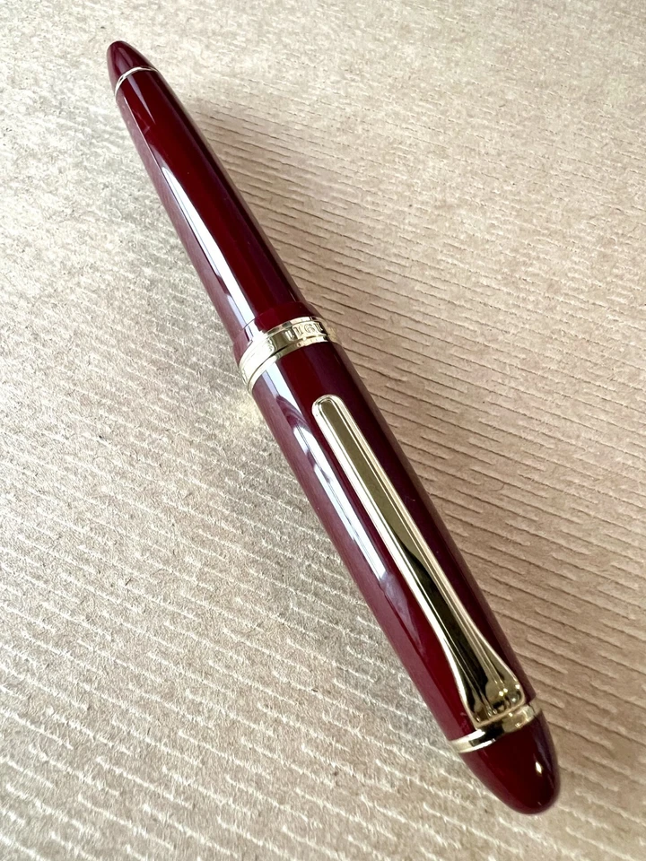 "nused"  SAILOR Fountain Pen FOUNDED 1911 Nib-HF 14K "Bordeaux color" - Image 4 of 4