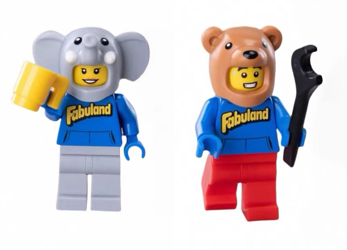 ぐて Minifigure Vending Machine 21358 | Ideas | Buy online at the