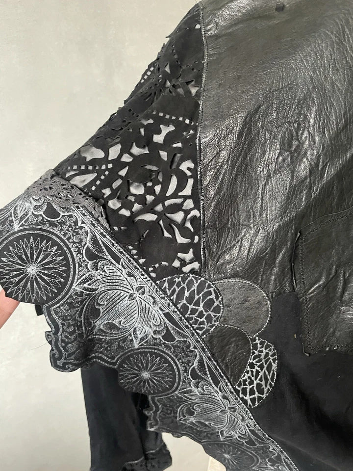 Кожаная и замшевая куртка ROBERTO CAVALLI. Винтаж. Размер M - Изображение 4 из 4