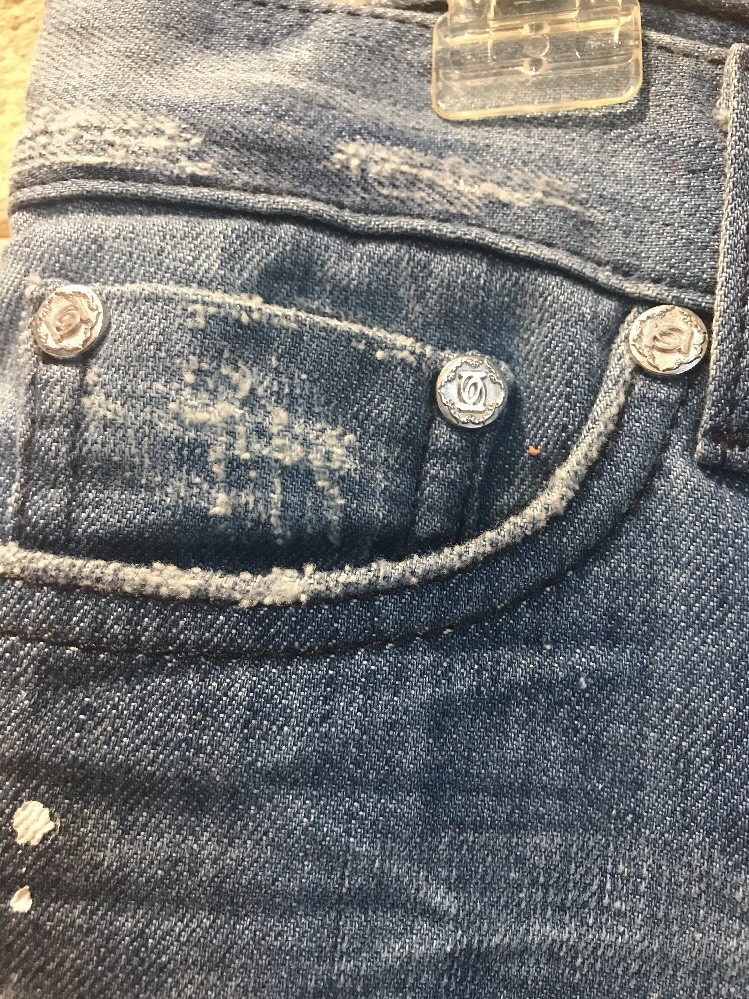 Jeans Bebe Premium Demin - Modèle Carmen Splatter & Torn - Taille 27 - Couleur Délavée Colorée - Neuf Avec étiquettes