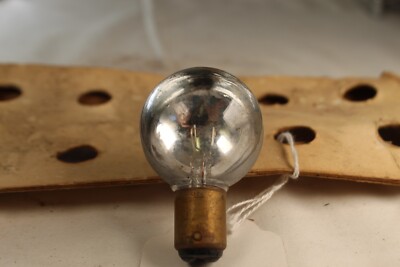 GRIMES AIRCRAFT BULB A-7796A-24 (B22)