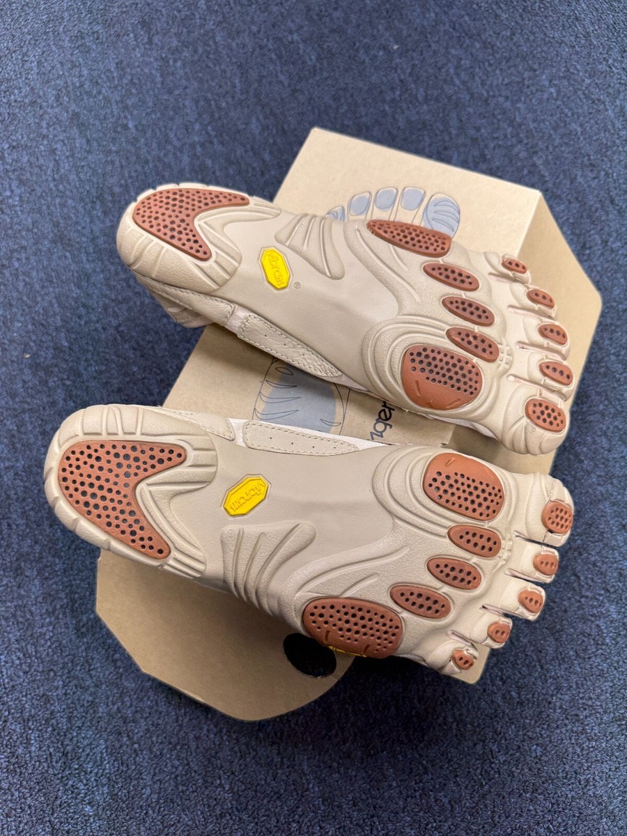 週末限定値下げ！Vibram 5本指スニーカー EU39/USA8-8.5　美品 Vibram Fivefingers Jaya LR Women's Size 8-8.5 EU 39