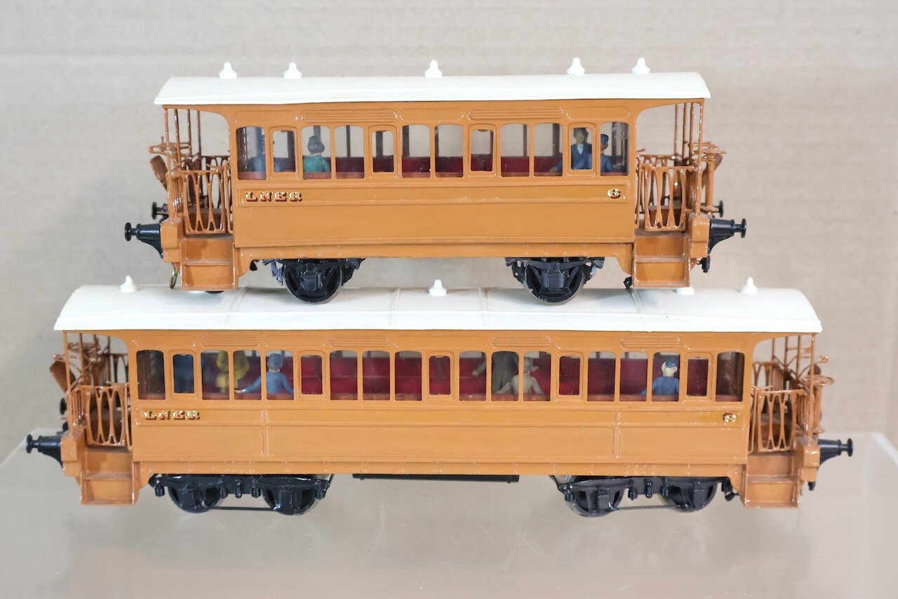 D&S MODELS KIT BUILT O GAUGE RAKE of 2 LNER GE WISBECH & UPWELL TRAM