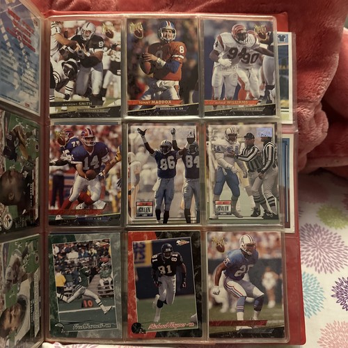75 Sport Sammelkarten meist Fußball, in einer Baseball Kartensammlung Heft - Bild 20 von 24