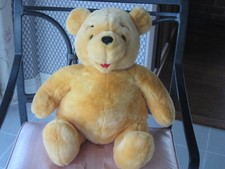 Vintage 1990's Winnie The Pooh Plush 16 Seated Disneyland Walt Disney World Tag