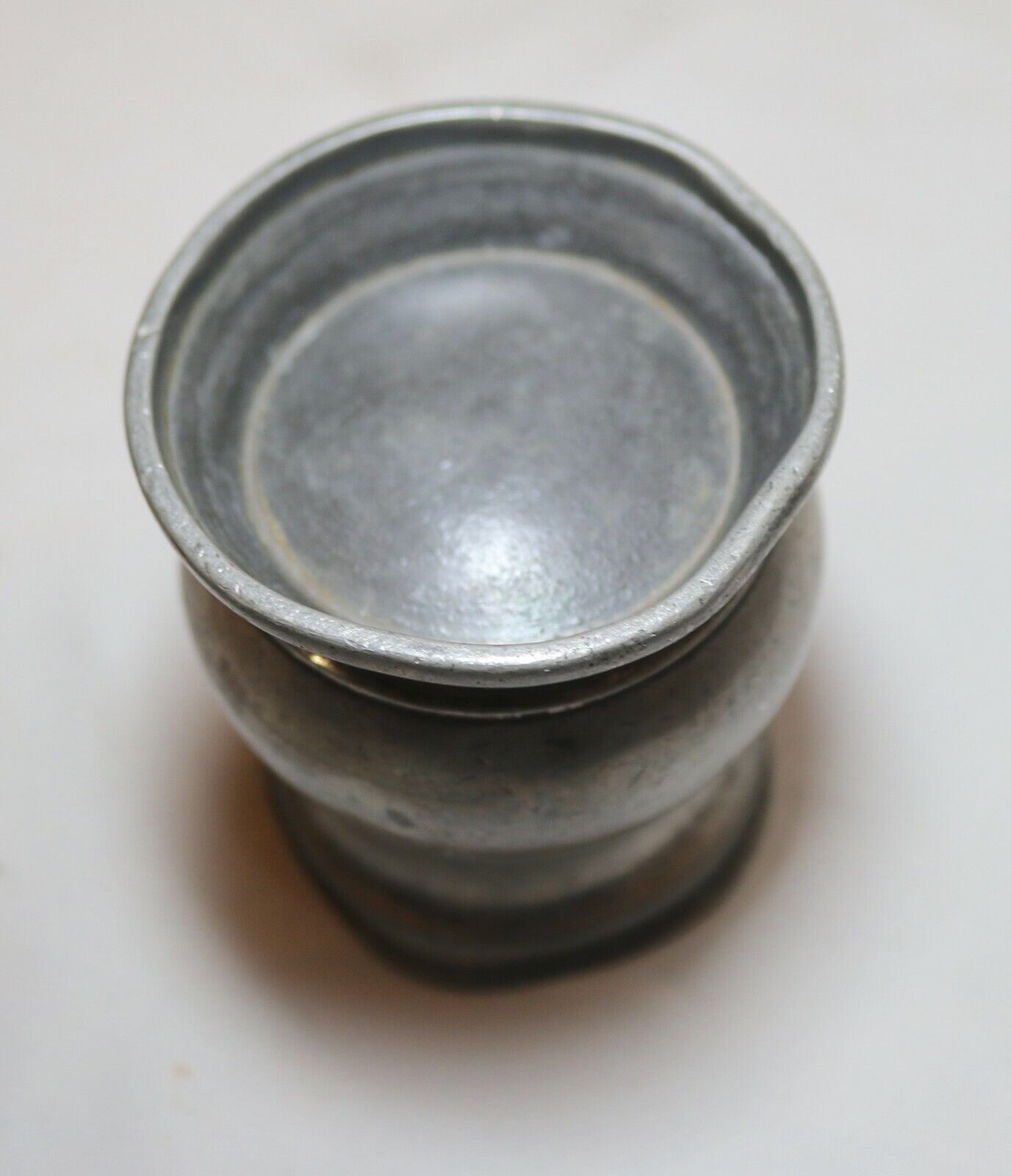 antique 18th century handmade miniature pewter stein mug cup tankard Gill Betaalbare, populaire verkoop