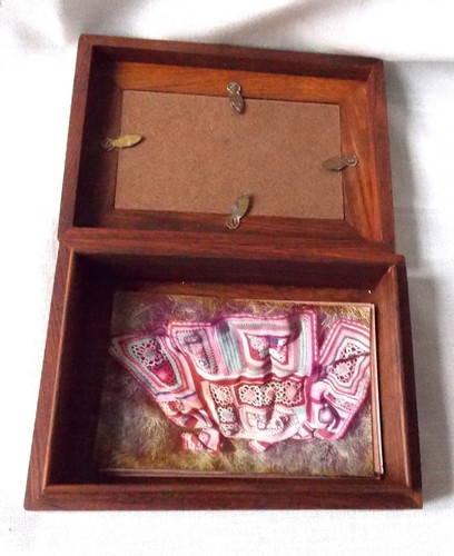 BOITE POUR PHOTOS AVEC VITRE D'EXPOSITION FABRICATION ARTISANALE - Picture 2 of 5