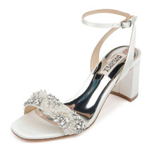 BADGLEY MISCHKA Clara Embellished Evening Sandals US 9.5 White Bridal Heel NIB