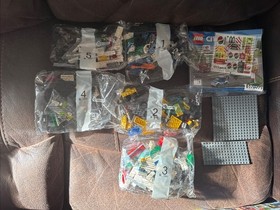 LEGO CITY 60132 Service Station. Open Damaged Box. Sealed Bags. Complete.