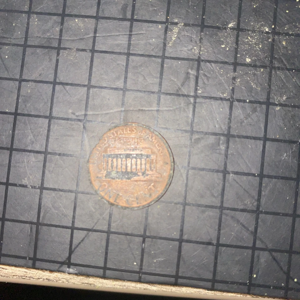 2003 No Mint Mark Error Penny  - Image 2 of 2