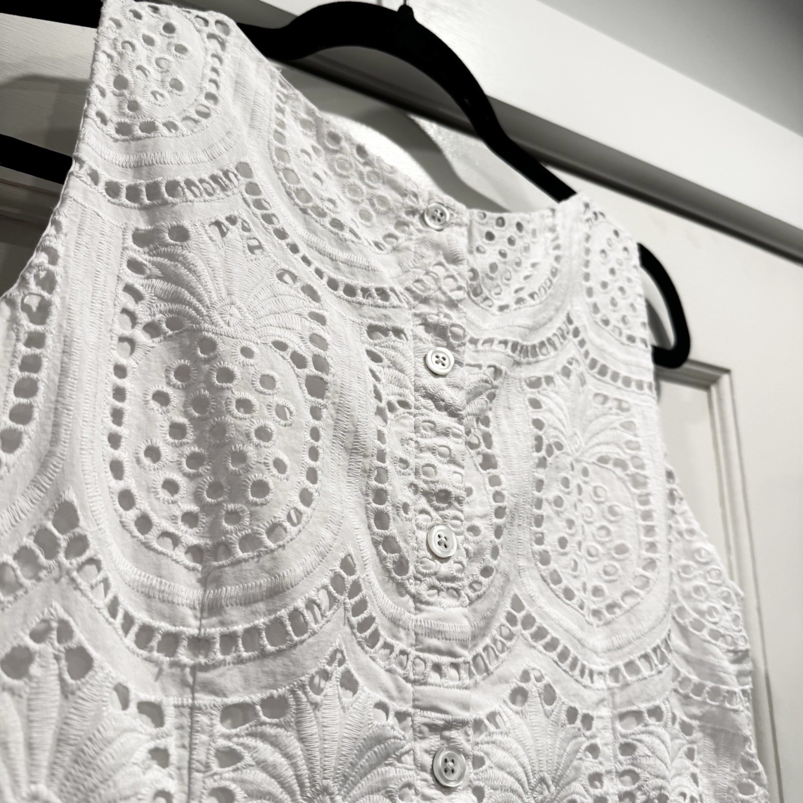 Talbots EYELET PINEAPPLE BUTTON BACK SHELL White … - image 12