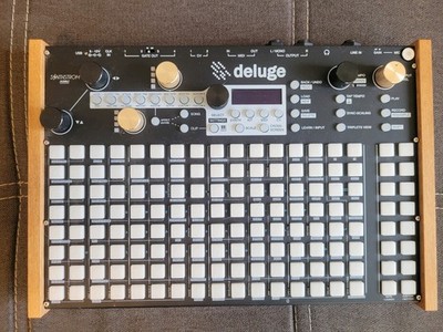 Synthstrom Deluge - Drum Machine