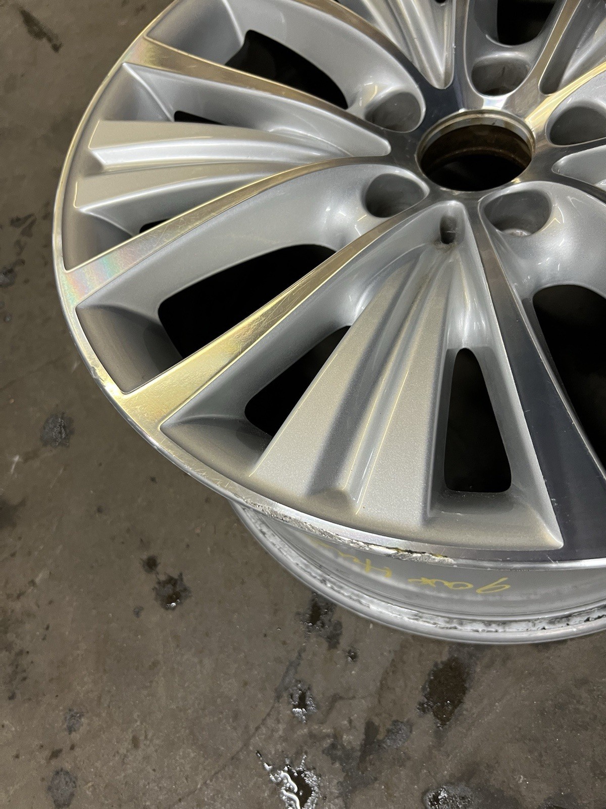 #86047 14-17 BMW X5 OE USED WHEEL 19X9 MACHINED SILVER 36116853954