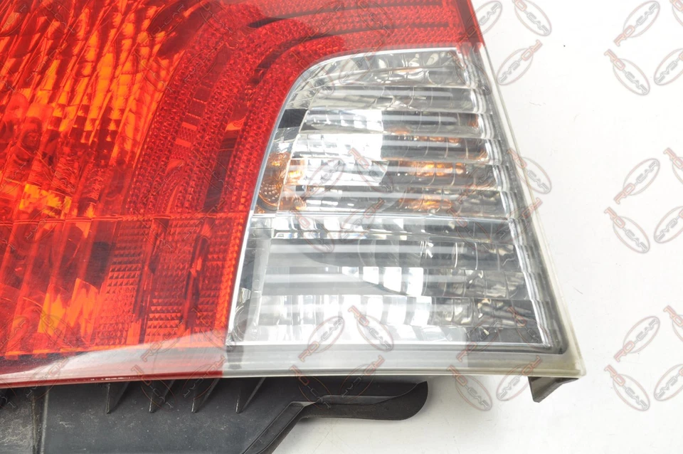 VOLVO S40 II 1.8 16V 125CV Luz Trasera Izquierda 30744537 - Imagen 2 de 4