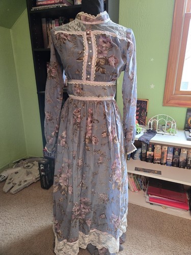 Vtg 70s Gunne Sax by Jessica San Francisco Blue Floral Prarie Core Dress - Image 1