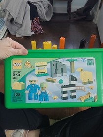 LEGO DUPLO: Duplo Zoo (5481) - GUC 98% Complete