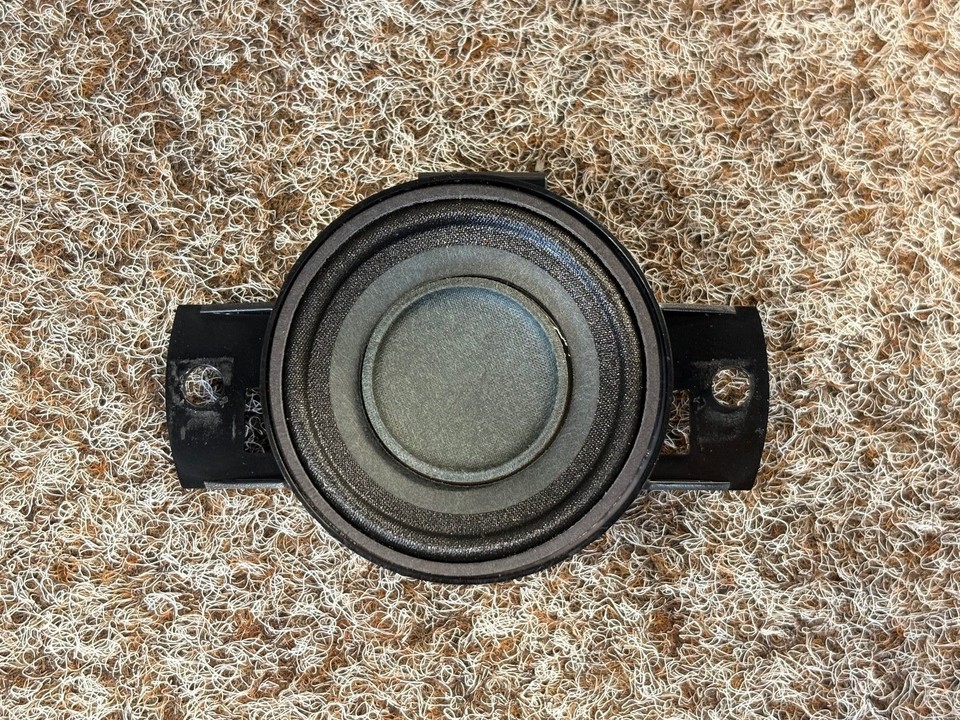 JAGUAR XE X760 2015-2018 - Front Dashboard Speaker EJ3218808AA