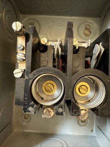 Federal Pacific elektrischer geschlossener Schaltersicherungskasten 0322SN 30 AMP 2-POLIG - Bild 10 von 16