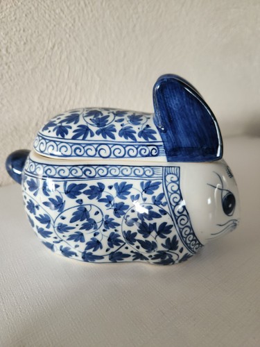 Vintage Porcelain Blue/White Rabbit Trinket Box Hand Painted in Thailand - Picture 5 of 17