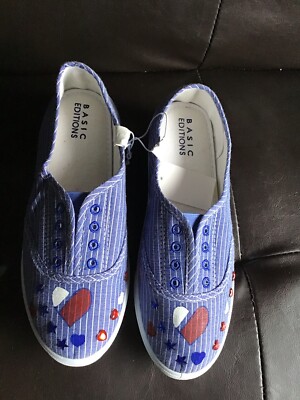 Brand New Blue /White Women s Convas Slip on Shoes. Hand Painted Hearts  S 9