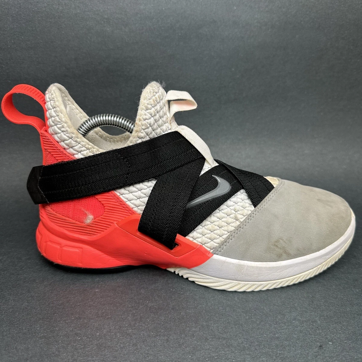 Lebron soldier 12 flash clearance crimson