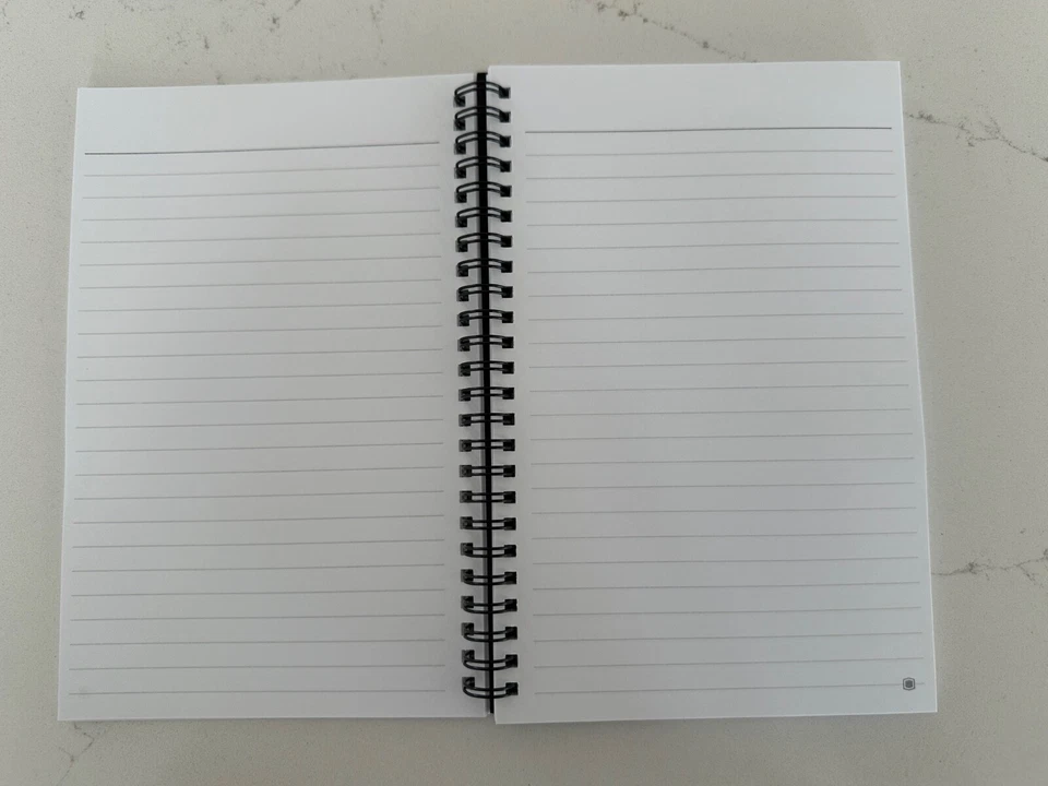 CUADERNO Y BOLÍGRAFO ESPIRAL MATE 80 AÑOS BARBIE BARNEY THOMAS MASTERS OF UNIVERSE Foto 3 de 4