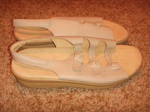 leather sandals made in usa