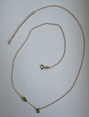 14KT GOLD KETTE 16,5''-18,25'' mit ''S'' Anhänger und grünem Stein 1,64g