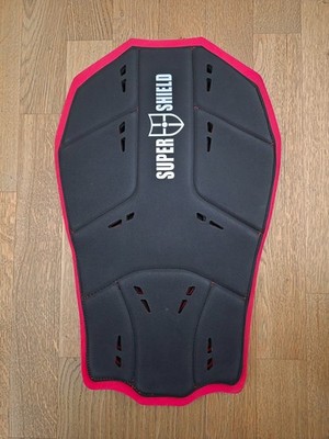 Super Shield HTP-6 / Rückenprotektor Schwarz Rot 2XL