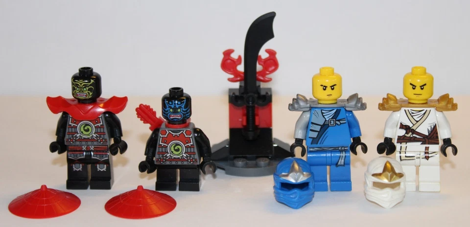 Juego Ninjago Lego #850632 Booster Pack/Juego de accesorios Samurai ¡100% completo! Foto 2 de 4