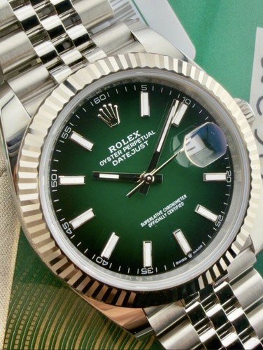 2026 Rolex Datejust 41 126334 Ombré Green Dial Jubilee Fluted Bezel Full Set NEW