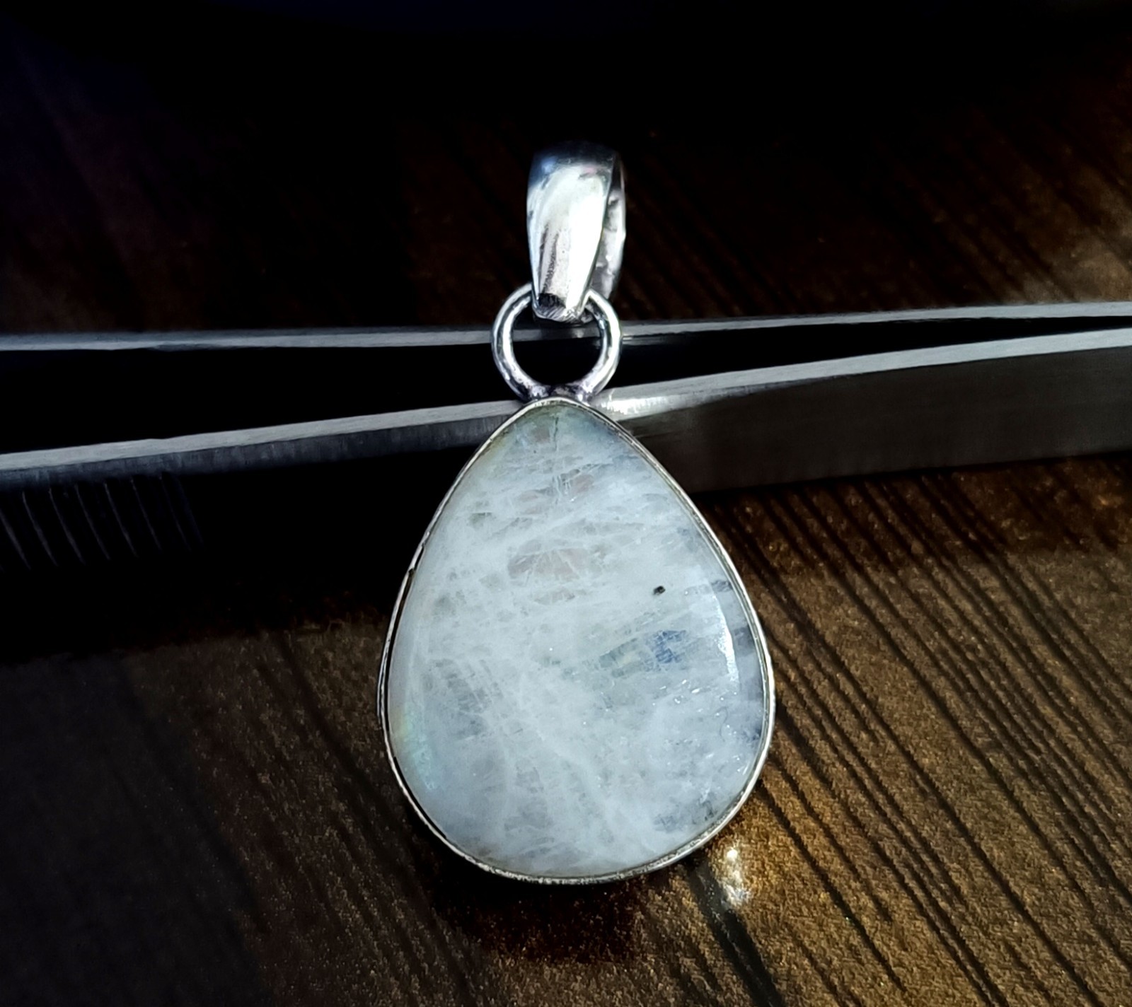Rainbow Moonstone Gemstone 925 Sterling Silver HandmadeJewelry 22 ct Pendant