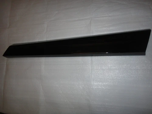 2023-2024 Nissan Ariya Right Front Door Moulding 808705MR5A OEM Used